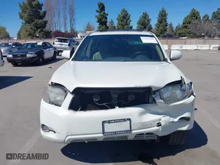 2009 Toyota Highlander Sport with VIN JTEES43AX92130764, listed as a IAAI auction lot 41862340 with 257,577 mi miles. Bid and sale history available at carsss.com. Image 6.