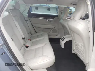 2019 Volvo S90 Momentum с VIN LVY102AK8KP110023, выставлен на аукционе Copart как лот 62362234 с пробегом 81 527 миль миль и На запчасти • Non repairable. История ставок и продаж доступна на DreamBid. Изображение 10.