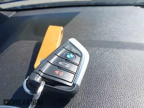 2019 BMW X3 sDrive30i with VIN 5UXTR7C55KLR52298, listed as a IAAI auction lot 41799505 with 64,283 mi miles and . Bid and sale history available at DreamBid. Image 11.