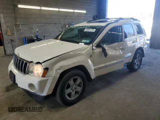2006 Jeep Grand Cherokee Limited with VIN 1J4HR58296C185288, listed as a Copart auction lot 49581725 with 116,800 mi miles and Salvage Title. Bid and sale history available at carsss.com. Image 1.
