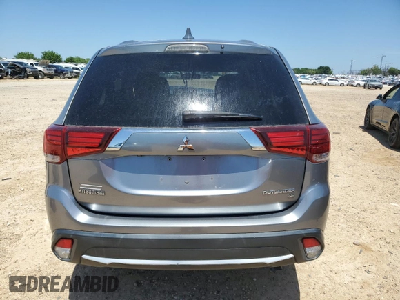 2018 Mitsubishi Outlander SE z VIN JA4AD3A35JZ014681, wystawiony jako Copart lot #56625105 z przebiegiem 61 120 mil mil oraz Szkoda całkowita • Salvage title. Historia ofert i sprzedaży dostępna na DreamBid. Obrazek 6.
