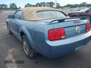 2005 Ford Mustang Deluxe with VIN 1ZVHT84N355253948, listed as a IAAI auction lot 42184141 with 182,119 mi miles and . Bid and sale history available at DreamBid. Image 3.