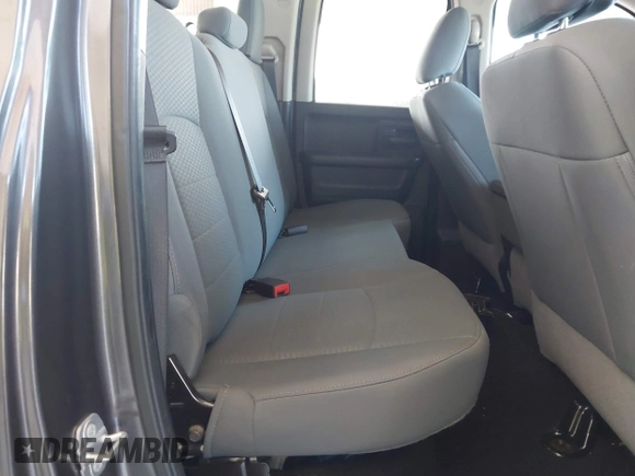 2018 Ram 1500 Tradesman z VIN 1C6RR6FT3JS244868, wystawiony jako IAAI lot #42310301 z przebiegiem 115 764 mil mil oraz . Historia ofert i sprzedaży dostępna na DreamBid. Obrazek 8.