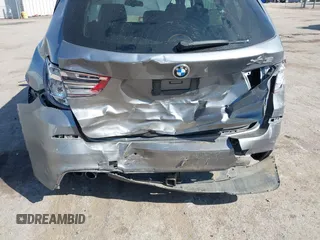 2016 BMW X3 xDrive35i z VIN 5UXWX7C56G0S17597, wystawiony jako IAAI lot #41898335 z przebiegiem 98 184 mil mil oraz . Historia ofert i sprzedaży dostępna na DreamBid. Obrazek 6.