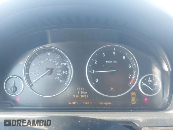 2011 BMW 5 Series 528i with VIN WBAFR1C58BC746630, listed as a IAAI auction lot 41978568 with 178,012 mi miles and . Bid and sale history available at carsss.com. Image 7.