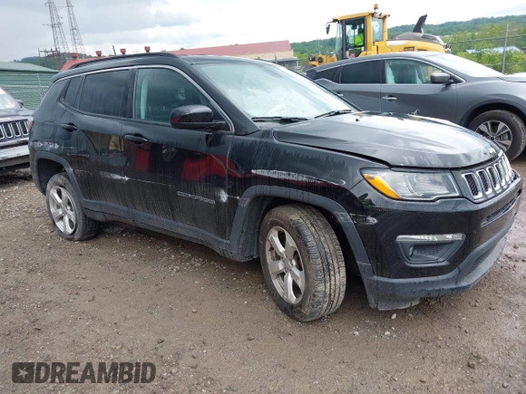 2018 Jeep Compass Latitude z VIN 3C4NJDBB6JT480333, wystawiony jako IAAI lot #42308613 z przebiegiem 64 307 mil mil oraz . Historia ofert i sprzedaży dostępna na DreamBid. Obrazek 1.