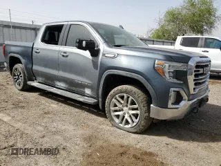 2021 GMC Sierra 1500 SLT z VIN 1GTU9DEDXMZ378886, wystawiony jako Copart lot #47947725 z przebiegiem 56 221 mil mil oraz Szkoda całkowita • Salvage title. Historia ofert i sprzedaży dostępna na DreamBid. Obrazek 4.