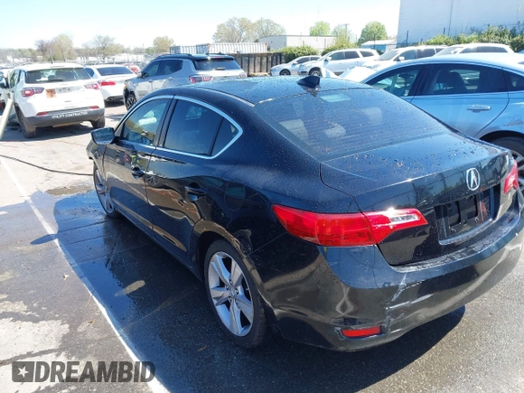 2013 Acura ILX Premium Pkg with VIN 19VDE1F51DE002485, listed as a IAAI auction lot 41897422 with 234,597 mi miles. Bid and sale history available at carsss.com. Image 3.