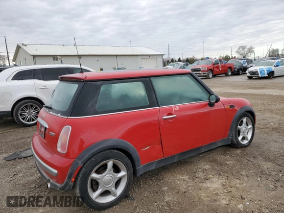 2003 MINI Hardtop с VIN WMWRC33403TE15093, выставлен на аукционе Copart как лот 44246425 с пробегом 144 086 миль миль и Чистый • Clean title. История ставок и продаж доступна на DreamBid. Изображение 3.