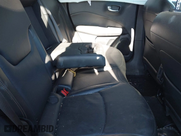 2019 Jeep Compass Limited z VIN 3C4NJDCB4KT787418, wystawiony jako IAAI lot #41435664 z przebiegiem 72 940 mil mil oraz . Historia ofert i sprzedaży dostępna na DreamBid. Obrazek 8.