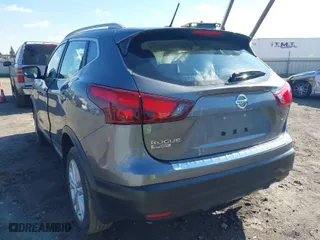 2018 Nissan Rogue Sport SL with VIN JN1BJ1CP9JW153952, listed as a IAAI auction lot 41740305 with 53,786 mi miles. Bid and sale history available at carsss.com. Image 3.