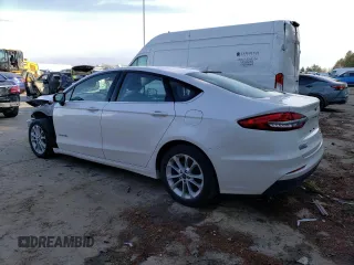 2019 Ford Fusion Hybrid SE with VIN 3FA6P0LU8KR164934, listed as a Copart auction lot 43130343 with 135,678 mi miles. Bid and sale history available at carsss.com. Image 2.
