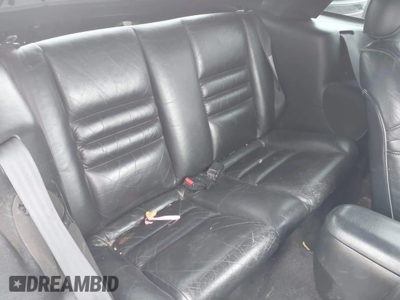 1996 Ford Mustang GT with VIN 1FALP45X0TF133385, listed as a IAAI auction lot 42060901 with 205,228 mi miles and . Bid and sale history available at DreamBid. Image 8.