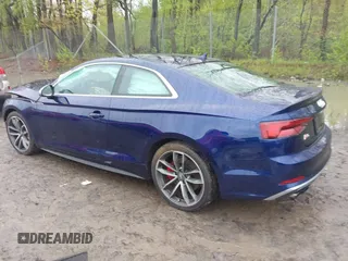 2018 Audi S5 Premium Plus z VIN WAUP4AF55JA074714, wystawiony jako IAAI lot #42198303 z przebiegiem 43 795 mil mil oraz . Historia ofert i sprzedaży dostępna na DreamBid. Obrazek 3.