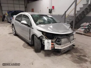 2013 Chevrolet Volt with VIN 1G1RB6E42DU102441, listed as a IAAI auction lot 41644206 with 161,120 mi miles. Bid and sale history available at carsss.com. Image 1.