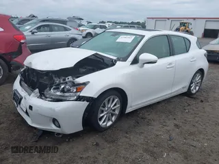 2012 Lexus CT 200h с VIN JTHKD5BH3C2066143, выставлен на аукционе IAAI как лот 42381163 с пробегом 45 355 миль миль и . История ставок и продаж доступна на DreamBid. Изображение 2.