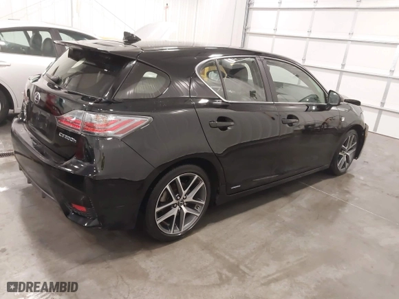2015 Lexus CT 200h Hybrid with VIN JTHKD5BH3F2226672, listed as a IAAI auction lot 41615836 with 85,232 mi miles. Bid and sale history available at carsss.com. Image 4.