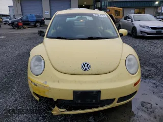 2009 Volkswagen New Beetle Coupe S with VIN 3VWPG31C39M501055, listed as a Copart auction lot 78957264 with 216,081 mi miles and Salvage Title. Bid and sale history available at carsss.com. Image 5.