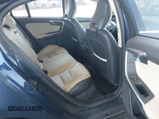 2012 Volvo S60 T5 с VIN YV1622FS6C2076723, выставлен на аукционе IAAI как лот 42125298 с пробегом 165 184 миль миль и . История ставок и продаж доступна на DreamBid. Изображение 8.