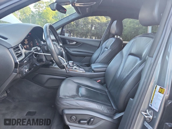 2017 Audi Q7 Premium Plus with VIN WA1LAAF76HD017243, listed as a Copart auction lot 61845915 with 140,865 mi miles and Clean title. Bid and sale history available at DreamBid. Image 7.