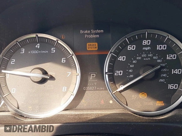 2017 Acura TLX Technology with VIN 19UUB1F53HA004118, listed as a IAAI auction lot 42493189 with 35,827 mi miles and . Bid and sale history available at DreamBid. Image 7.