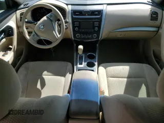 2014 Nissan Altima 2.5 with VIN 1N4AL3AP5EC139528, listed as a Copart auction lot 49589055 with 111,761 mi miles and Salvage Title. Bid and sale history available at carsss.com. Image 8.