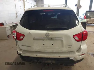 2019 Nissan Pathfinder S с VIN 5N1DR2MM3KC641608, выставлен на аукционе IAAI как лот 41446787 с пробегом 55 101 миль миль и . История ставок и продаж доступна на DreamBid. Изображение 16.