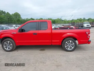 2018 Ford F-150 XL z VIN 1FTEX1CP4JKE68805, wystawiony jako IAAI lot #42117387 z przebiegiem 73 654 mil mil oraz . Historia ofert i sprzedaży dostępna na DreamBid. Obrazek 15.