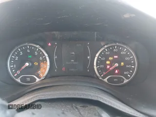 2017 Jeep Renegade Latitude z VIN ZACCJBBB0HPF56271, wystawiony jako IAAI lot #41694523 z przebiegiem 47 657 mil mil oraz . Historia ofert i sprzedaży dostępna na DreamBid. Obrazek 7.