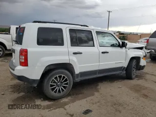 2015 Jeep Patriot Sport with VIN 1C4NJRBB6FD189938, listed as a Copart auction lot 54958105 with 82,518 mi miles and Salvage title. Bid and sale history available at DreamBid. Image 3.