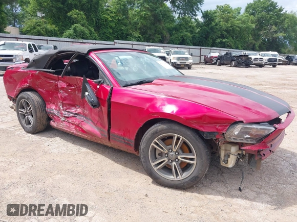 2012 Ford Mustang V6 with VIN 1ZVBP8EM5C5286673, listed as a IAAI auction lot 42172106 with 207,627 mi miles and . Bid and sale history available at DreamBid. Image 1.