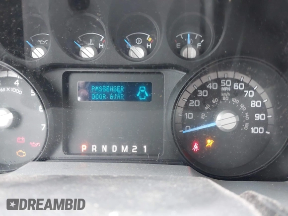 2016 Ford F-250 XLT z VIN 1FT7X2A64GED49054, wystawiony jako IAAI lot #41916424 z przebiegiem 149 687 mil mil oraz . Historia ofert i sprzedaży dostępna na DreamBid. Obrazek 7.