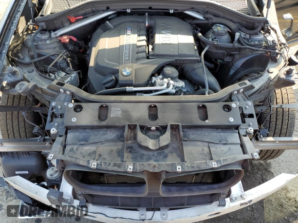 2018 BMW X4 M40i with VIN 5UXXW7C55J0W64498, listed as a Copart auction lot 58873794 with 144,148 mi miles and Salvage Title. Bid and sale history available at carsss.com. Image 11.