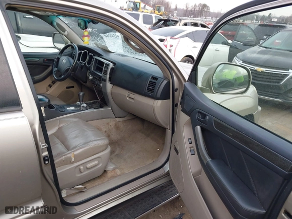 2004 Toyota 4Runner Limited with VIN JTEBU17R140041553, listed as a IAAI auction lot 41346360 with 1 mi miles. Bid and sale history available at carsss.com. Image 5.