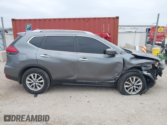 2017 Nissan Rogue SL with VIN 5N1AT2MV9HC887987, listed as a IAAI auction lot 42071444 with 170,906 mi miles and . Bid and sale history available at DreamBid. Image 13.
