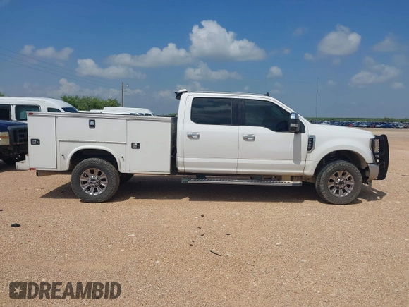 2019 Ford F-250 XL z VIN 1FT7W2B62KED67403, wystawiony jako IAAI lot #42610879 z przebiegiem 230 857 mil mil oraz . Historia ofert i sprzedaży dostępna na DreamBid. Obrazek 13.
