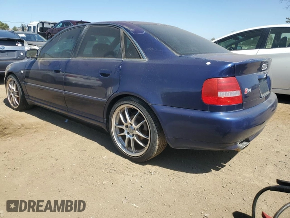2000 Audi S4 z VIN WAUDD68D6YA126804, wystawiony jako Copart lot #61161455 z przebiegiem 148 158 mil mil oraz Czysty tytuł • Clean title. Historia ofert i sprzedaży dostępna na DreamBid. Obrazek 2.