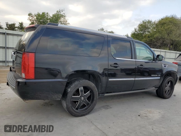 2011 Cadillac Escalade ESV Premium z VIN 1GYS3JEF3BR316942, wystawiony jako Copart lot #79824854 z przebiegiem 145 214 mil mil oraz Czysty tytuł • Clean title. Historia ofert i sprzedaży dostępna na DreamBid. Obrazek 3.