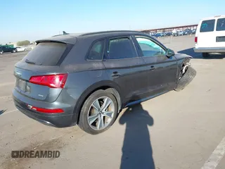 2019 Audi Q5 Premium Plus with VIN WA1BNAFYXK2035899, listed as a IAAI auction lot 41086068 with 26,529 mi miles. Bid and sale history available at carsss.com. Image 4.