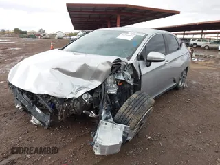 2019 Honda Clarity with VIN JHMZC5F17KC000007, listed as a IAAI auction lot 41722099 with Not Provided miles. Bid and sale history available at carsss.com. Image 2.