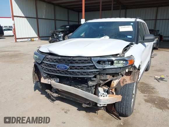 2020 Ford Explorer XLT with VIN 1FMSK7DH8LGB63675, listed as a IAAI auction lot 41802997 with 95,665 mi miles and . Bid and sale history available at DreamBid. Image 6.