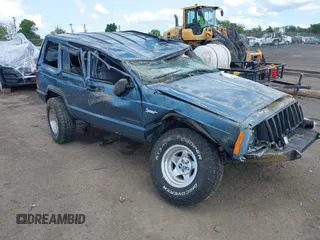1997 Jeep Cherokee Sport with VIN 1J4FJ68S8VL557562, listed as a IAAI auction lot 42157736 with Not provided miles and . Bid and sale history available at DreamBid. Image 1.