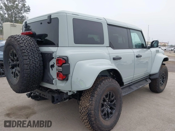 2024 Ford Bronco Raptor with VIN 1FMEE0RRXRLB33753, listed as a IAAI auction lot 42465984 with 1,702 mi miles and . Bid and sale history available at DreamBid. Image 4.