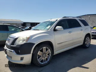 2011 GMC Acadia Denali z VIN 1GKKRTED8BJ299248, wystawiony jako Copart lot #60532875 z przebiegiem 202 654 mil mil oraz Czysty tytuł • Clean title. Historia ofert i sprzedaży dostępna na DreamBid. Obrazek 1.