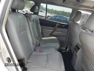 2011 Toyota Highlander Limited with VIN 5TDYK3EH6BS027426, listed as a Copart auction lot 57223895 with 465,279 mi miles and Salvage title. Bid and sale history available at DreamBid. Image 11.