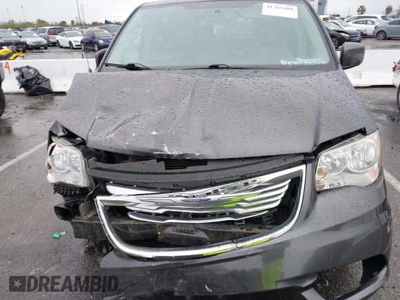 2015 Chrysler Town & Country Touring with VIN 2C4RC1BG9FR720782, listed as a IAAI auction lot 41765488 with 129,889 mi miles and . Bid and sale history available at DreamBid. Image 12.