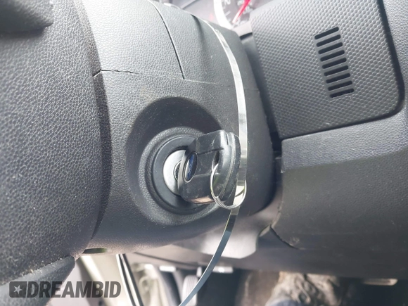 2010 Ford Escape XLT с VIN 1FMCU0D75AKC30529, выставлен на аукционе IAAI как лот 41618067 с пробегом 153 637 миль миль и . История ставок и продаж доступна на DreamBid. Изображение 11.