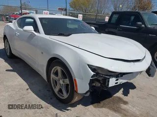 2022 Chevrolet Camaro 1LT with VIN 1G1FB1RX4N0109913, listed as a IAAI auction lot 41788787 with 46,047 mi miles. Bid and sale history available at carsss.com. Image 1.