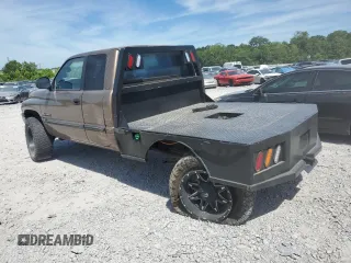 2000 Dodge Ram 2500 with VIN 1B7KF2364YJ144711, listed as a Copart auction lot 58065994 with 0 mi miles and Salvage Title. Bid and sale history available at carsss.com. Image 2.