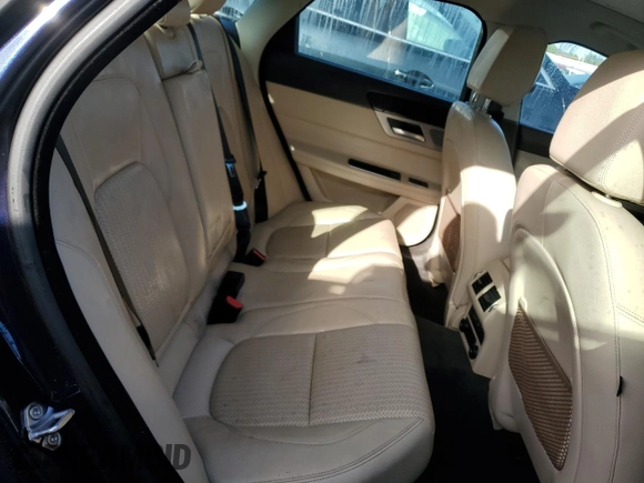 2018 Jaguar XF 25t Prestige with VIN SAJBE4FX5JCY57941, listed as a Copart auction lot 74445194 with 0 mi miles and Non Repairable. Bid and sale history available at carsss.com. Image 10.